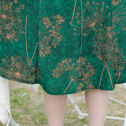 Fuxi Mama Summer New Dress Imitation Silk Cheongsam Fashionable and Noble Middle-aged and Elderly Women's Summer Temperament Large Size Skirt 698 Red 4XL Recommended 135-150Jin [Jin equals 0.5 kg] Slimming and versatile