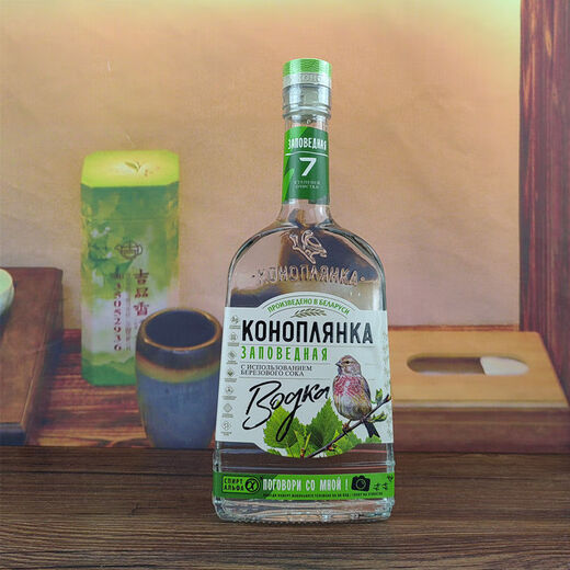 
Yaric imported Belarusian bird vodka 40 degrees 500ml juniper cardinal traditional original liquor foreign wine 500mL 1 bottle Kalev cardinal clear spring vodka
