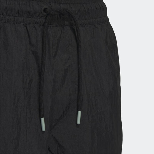 Adidas Neo Shorts Herrenhosen Sommer Neues Outdoor -Fitness -Training Pinch Hosen Casual Atmable Beach Hosen Running Shorts Black IP3882 2xl