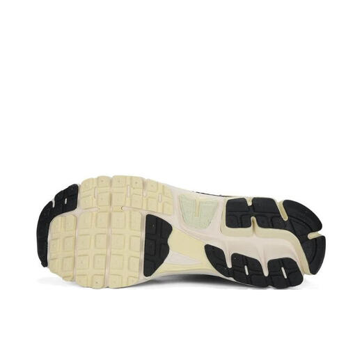 耐克（NIKE）Vomero 5男鞋迈柔运动舒适百搭防滑耐磨低帮运动跑步鞋 HF1553-701 40.5