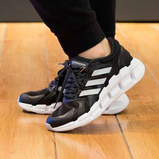 阿迪达斯 （adidas）女鞋夏季新款运动鞋CLIMACOOL清风透气轻便减震跑步鞋HQ4166 GZ2575/黑白 36