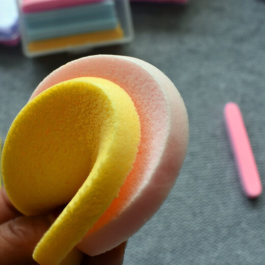 Washing face compressed face flushing puffs to turn into round face wash sponge powder puffs optional box portable face wash 12 pieces compressed face flushing yellow
