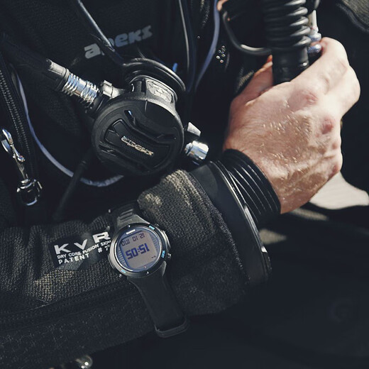 SUUNTO D6I NOVO Scuba Diving Sports Watch Free Diving Watch Compass Gas Switch Black/Black