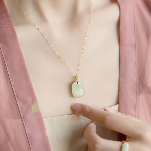 Dirholl Hetian jade necklace for women, Ping An Wu Shi brand clavicle chain, young birthday, Valentine's Day gift for wife and mother, Hetian Jade Wu Shi brand pendant for women