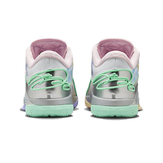 Nike (Nike) Herrenschuhe Winter neu