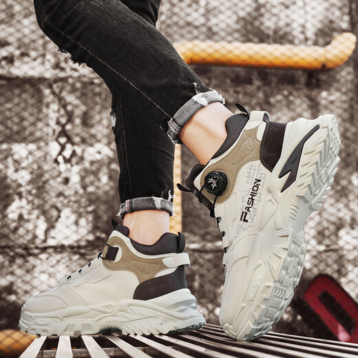 Chaussures masculines à sommet haut oriental pour le printemps et d'été antidérapant en cuir résistant à la surface étanche à l'extérieur alpinal sports à lacets de lacets Martin Boots Men beige 40