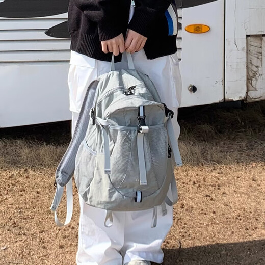 星昔旅行双肩包2025新款休闲运动防泼水徒步背包书包轻便户外登山包 太空灰