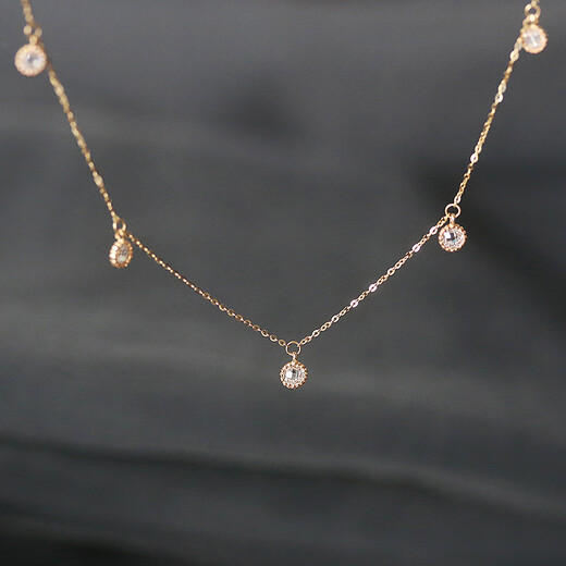 Yan's beautiful white small C Korean gold 14K gold necklace with a circle of lace small round diamonds sparkling white bright diamond pendant clavicle chain 1 bracelet with a total length of 16cm