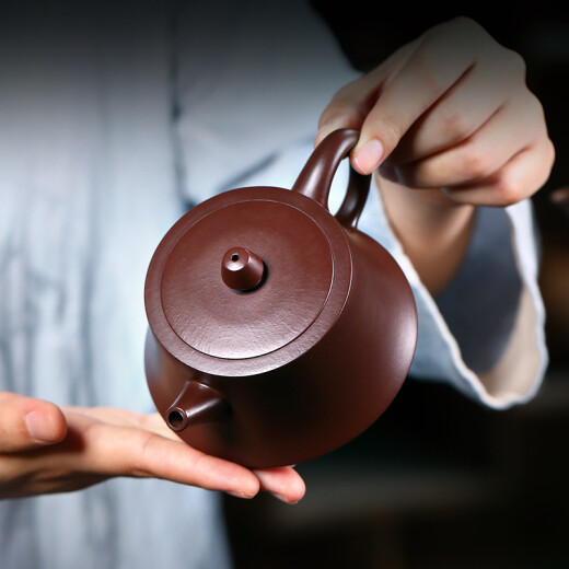 Juishatang Yixing original ore purple clay teapot pure handmade 100-mesh old purple clay teapot high-end Kung Fu tea set set Guogong pillar base pot 100-mesh old purple clay 300ml