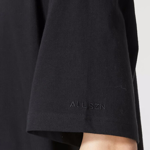 Adidas Kurzärärmelte Männerkleidung 2025 Herbst, Winter und Winter Neues Fitness Training Sportbekleidung komfortable atmungsaktive, lässige runde Hals T-Shirt IC9793 L