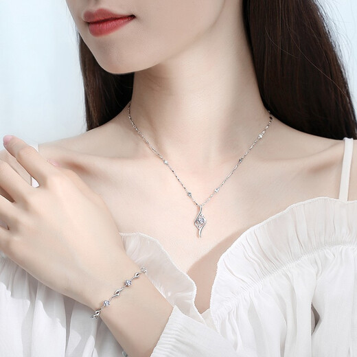 GIEVSZHE Cupid Necklace Women's Fashion Pendant Diamond Clavicle Chain for Girlfriend and Wife Birthday Gift Valentine's Day Cupid's Arrow Necklace + White Diamond Pendant