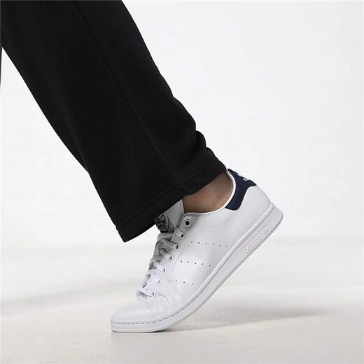 Adidas Pants Men's Pants 2024 Spring Новые спортивные брюки с прямыми свободными повседневными брюками.