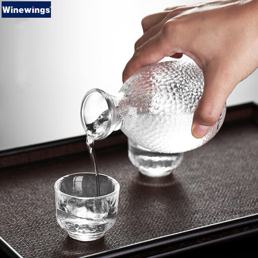 WINEWINGS Japanese-style hammered wine warmer glass hot wine jug ice wine sake jug household wine divider yellow wine white wine cup one or two small wine glasses set wine warmer + 4 wine glasses + wine warmer 6-piece set without tray