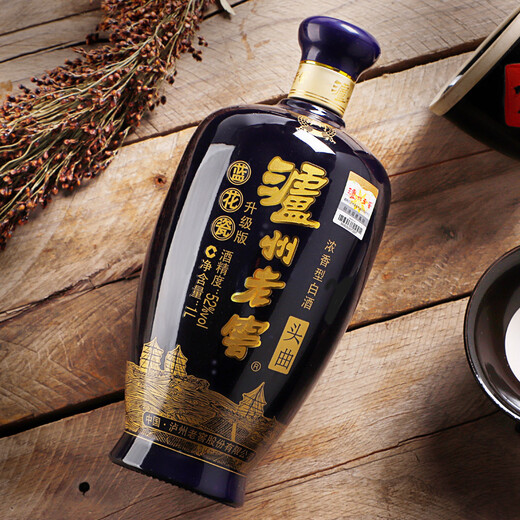 Luzhou Laojiao Blue Flower Porzellan TOU qu große Flasche große Kapazität Reicher Duft Weißwein 52 Grad 1000 ml Einzelflasche