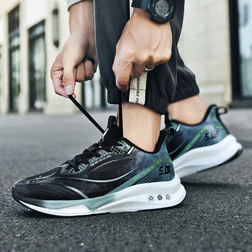 SOVOB sports shoes men's Red Rabbit 7pro men's shoes running shoes men's 2025 summer new breathable carbon board running shoes men's body test shoes black green [full leather] [carbon running technology] 702 38 [sport shoe size]