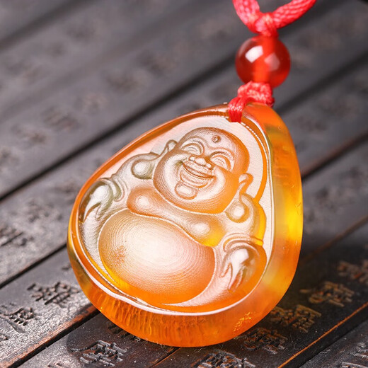 Wanjun natural gold amber beeswax is blessed to accompany the Buddha Maitreya Buddha Laughing Buddha protective Buddha pendant beeswax original stone pendant 4.77 grams gold amber laughing Buddha