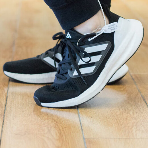Chaussures de course adidas Chaussures masculines Chaussures de femmes 2025 Été Nouveau Duramo Sl Low Top Sneakers légers Houstable Casual Chaussures IF4839 Black and White Color 36 (220 mm)