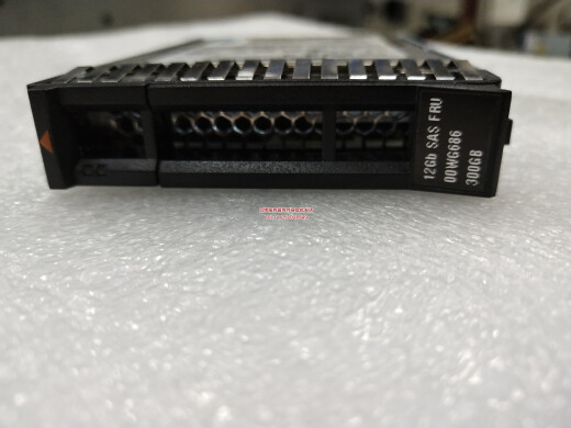 Lenovo Tianjiao 00WG686 00YK013 300 GB 12G 2,5-Zoll-SAS-Server-Festplatte 0GB 00WG686 300G 12