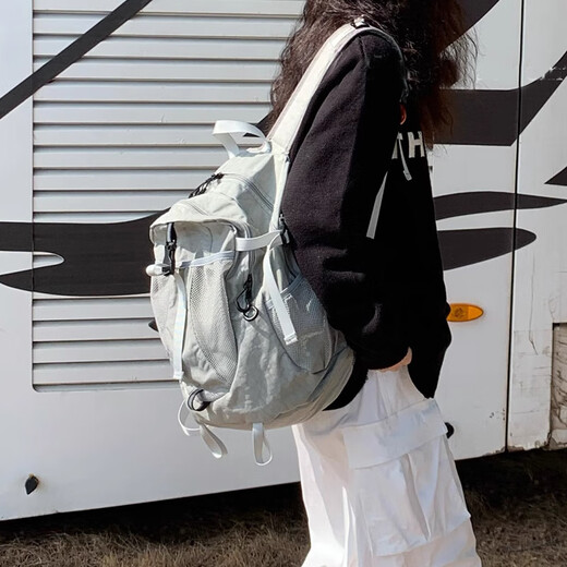 星昔旅行双肩包2025新款休闲运动防泼水徒步背包书包轻便户外登山包 太空灰