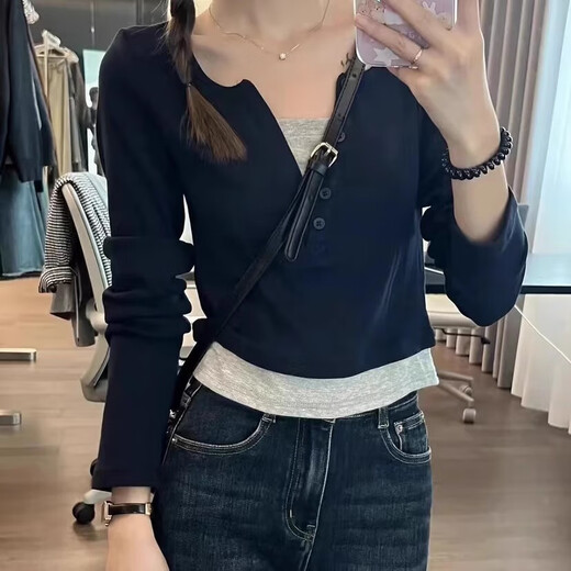 Yu Zhaolin 2025 spring and autumn new product fake two-piece bottoming shirt for women with contrasting color V-neck American slim long-sleeved T-shirt top