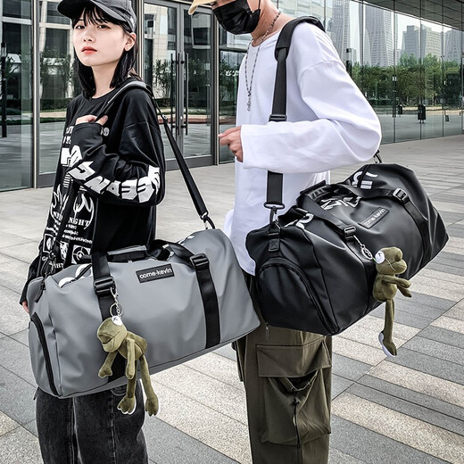 Double Star Travel Bag Men's Wet and Dry Separation Single-Shoulder Crossbody Bag Water-Repellent Large Capacity Wear-Resistant Handbag Black [with Frog Pendant]