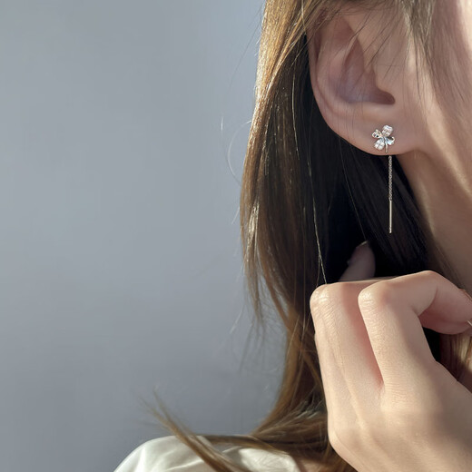 MIMORE S925 silver four-leaf clover tassel ear wire women's trendy high-end temperament earrings sweet and versatile small fresh earrings