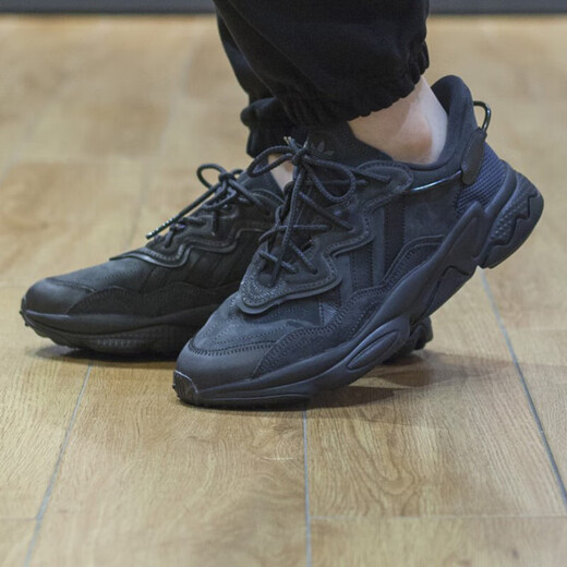 Adidas Casual Shoes Мужская обувь женская обувь 2023 Весна Новая клеверная пара Ozweego Dad обувь для кроссовки с низким топом GY9926/Black Samurai 36 (220 мм)