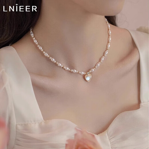 Lnieer Baroque Freshwater Pearl Necklace Women's Light Luxury Niche 2025 New Hot Style French Love Pendant Clavicle Chain Love Freshwater Pearl Necklace