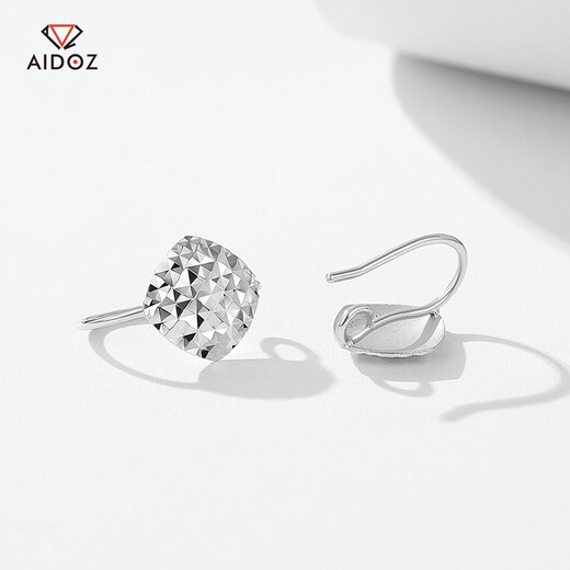 Aido Diamond PT950 platinum earrings for women, platinum shiny laser car flower ear hooks, fashionable and versatile earrings, small version, weighing 1.6-1.8 grams