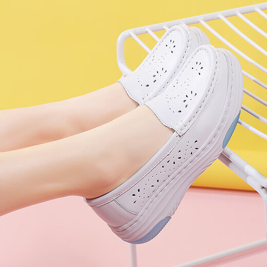 
Xuantushi nurse shoes women's single shoes rocking shoes soft sole breathable thick sole sponge cake shoes casual work shoes summer white shoes women 9925 white hollow 39