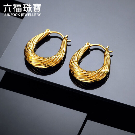 六福珠宝足金涟漪硬金工艺水滴螺纹黄金耳圈耳环耳饰一对计价 A01TBGE0008 6.86克(含工费1283元)
