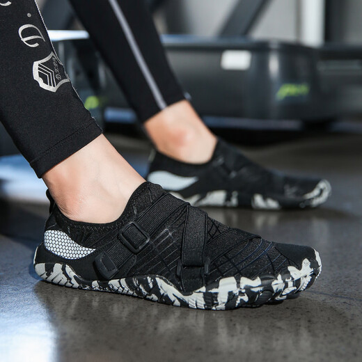 Mori indoor fitness shoes for men, squat jumps, skipping rope shoes, shock-absorbing women's Pilates yoga shoes, deadlift comprehensive training shoes, indoor fitness shoes-white 41