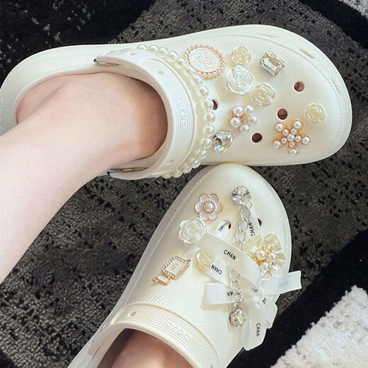 Adapté à Crocs Hole Chaussures Accessoires Crocs Small Style Fragrance Perle Chain Shoe Boucle Décoration ACCESSOIRES DIY PERLE FAIRY SOVE FLEUR FLORODE Tutoriel [1