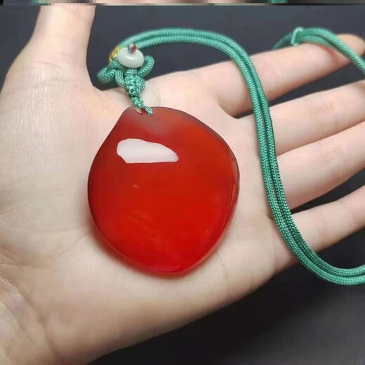 Core fragrant living jade herring stone herring fish stunning stone herring stone pendant herring stone 20 grams herring stone beads herring bone stone U89-R73-herring stone 4-6 grams