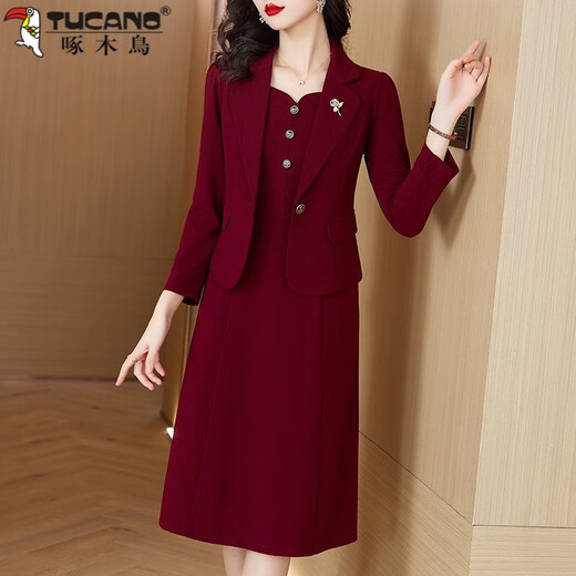 Woodpecker (TUCANO) Grandma Xi's wedding banquet dress can be worn at ordinary times. Women's new spring and autumn wedding dress. Mom's noble skirt suit. Burgundy 2XL. Recommended 120-130 Jin. Jin is equal to 0.5 kg.