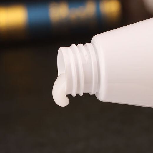 Kaixuan Plastic Curl Elastin Curly Hair Barber Shop Styling Protector is not hard and fluffy frizzy hair care essential oil lotion scent 700ML