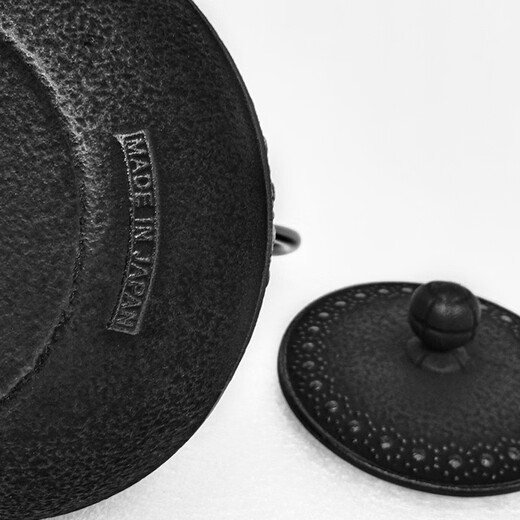 Iwai Cast Japan Importado Set Tapot de té de té de hierro de hierro de hierro sur (0.65 litros) -12004 Negro 0.65L