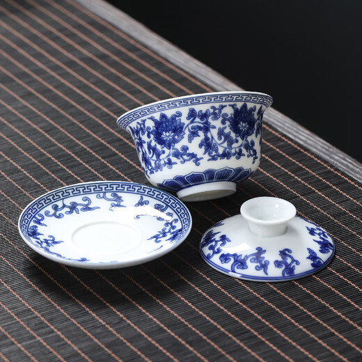 MULTIPOTENT complete tea set set Chinese white porcelain blue and white tea cup cover and bowl set gift gift box set