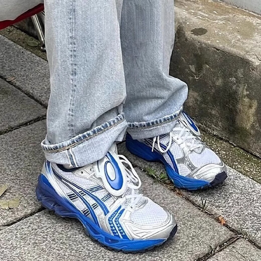 Asics The Museum Visitor x Asics Gel Kayano 14 Asics co-branded casual running shoes 1203A528-100 [White Brown] Small 41.5