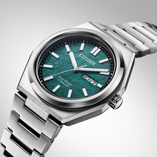 Citizen (CITIZEN) watch men's Japanese and Korean watch light kinetic energy day display dial retro Shubot titanium Christmas gift AW0130-85X