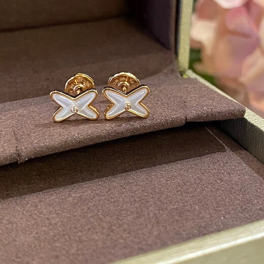 GIOIO Swarovski zirconium high version white mother-of-pearl cross necklace earrings for women 925 sterling silver plated 18k gold light same style white gold necklace S