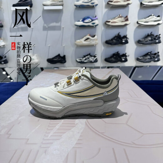 Fila Fila 2024 winter men's and women's shoes vision shoes retro professional sports outdoor shoes A12W M441203 24 winter women's FIB iron gray/black 35.5