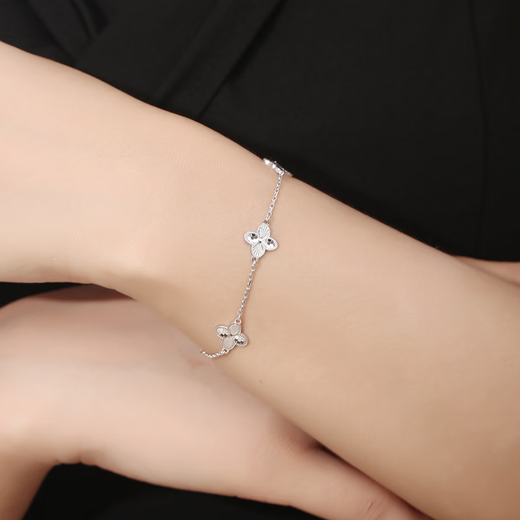 Yuan Shengfu's new PT950 shiny honeycomb four-leaf clover platinum bracelet, authentic fashionable lucky platinum bracelet, 7.23 grams, length 15.5-17.5CM