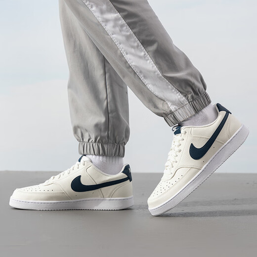 Nike (Nike) Zapatos para hombres 2025 Autumn New Sports Shoes Court Low Top Lightweight Breathable Casual Shoes HQ4867-101/Court Shoes Fanbai 43 275 mm