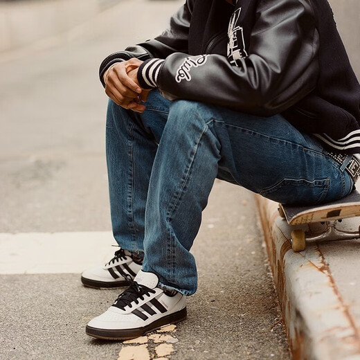 阿迪达斯 （adidas）Tyshawn II 白黑色 低帮复古休闲运动板鞋 IF9712官方旗舰海外 IF9712 40 2_3 25.5CM