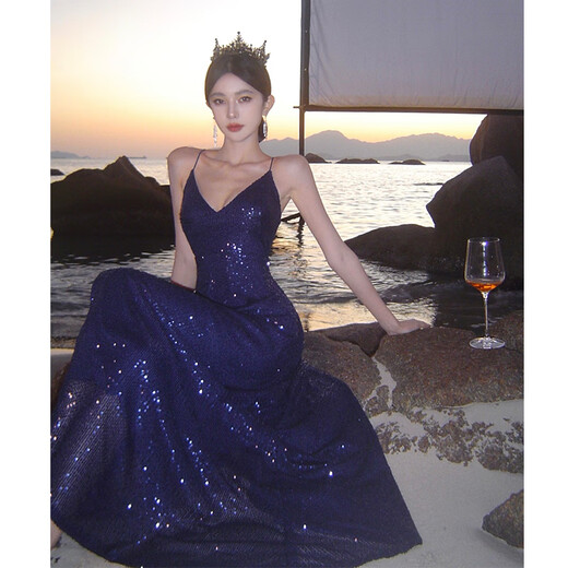 Spring Man Hepburn Style Vestido de noche sexy de lentejuelas sexy francesas para mujeres con súper largo vestido de suspensión de cuello en V de corte bajo L Azul L