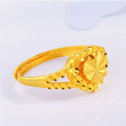2023 new Hong Kong duty-free ring golden love gold-plated jewelry fashionable heart-shaped adjustable sand gold gift