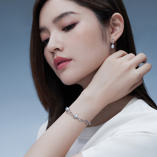 Lukfook Jewelry True Me Series Platinum 950 Seawater Pearl Platinum Bracelet as Gift GJT1TBB0004 Total Weight 10.91 Grams