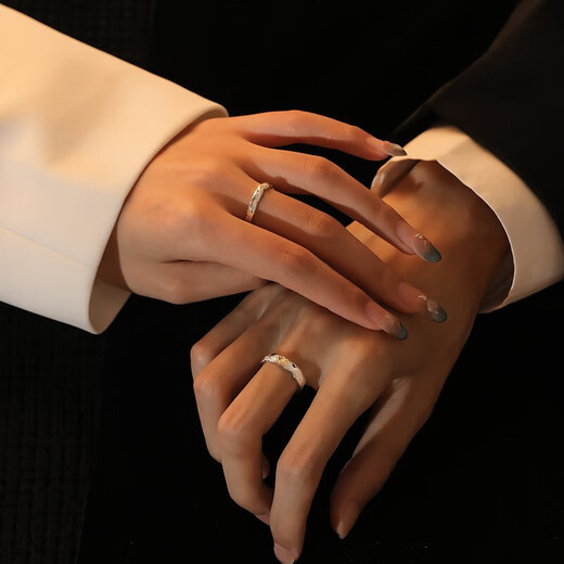 Bai Qixin's gift couple ring, a man and a woman living together, birthday confession and proposal, gift to girlfriend and wife for Teacher's Day, couple ring, sun and moon shine together