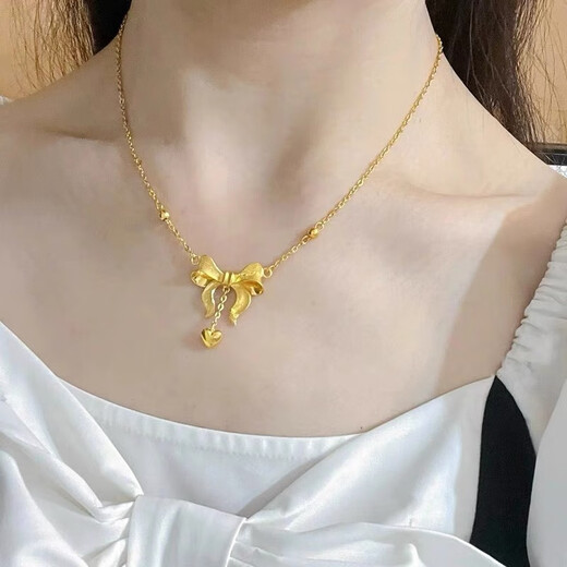 Fat Donglai's same style of the fugitive princess necklace gold shop bow love clavicle chain imitation gold wedding three gold does not fade gold shop 10 grams of the same style of the fugitive princess necklace, available